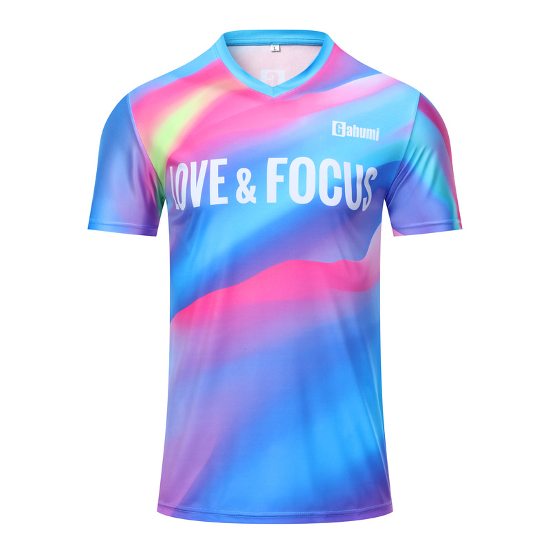 V领足球T恤-主图