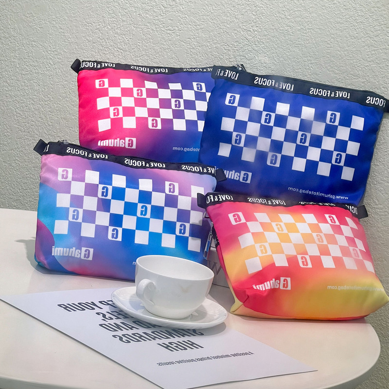 渐变色化妆包-29